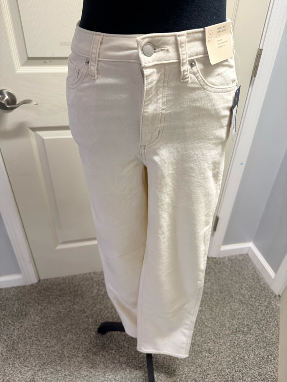 Universal Thread Cream Straight-Leg High-Rise Velvety Pants
